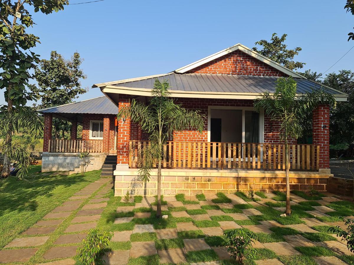 Brick Villa Karjat Dış mekan fotoğraf